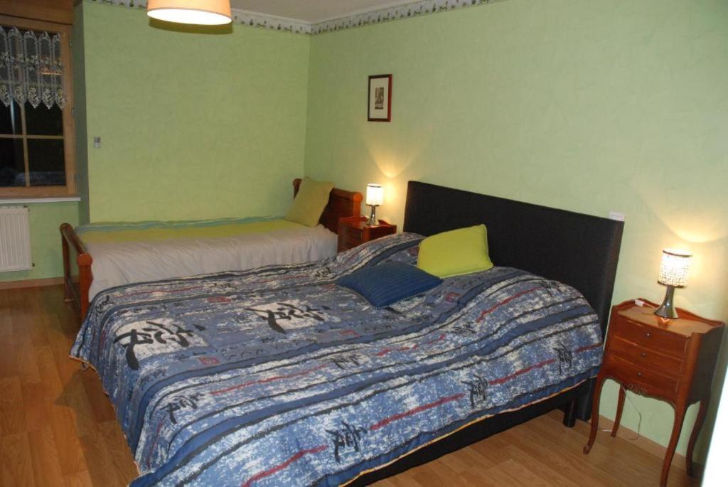 Bed and Breakfast E-Harz Ar Menez Mont-Dol Habitación foto